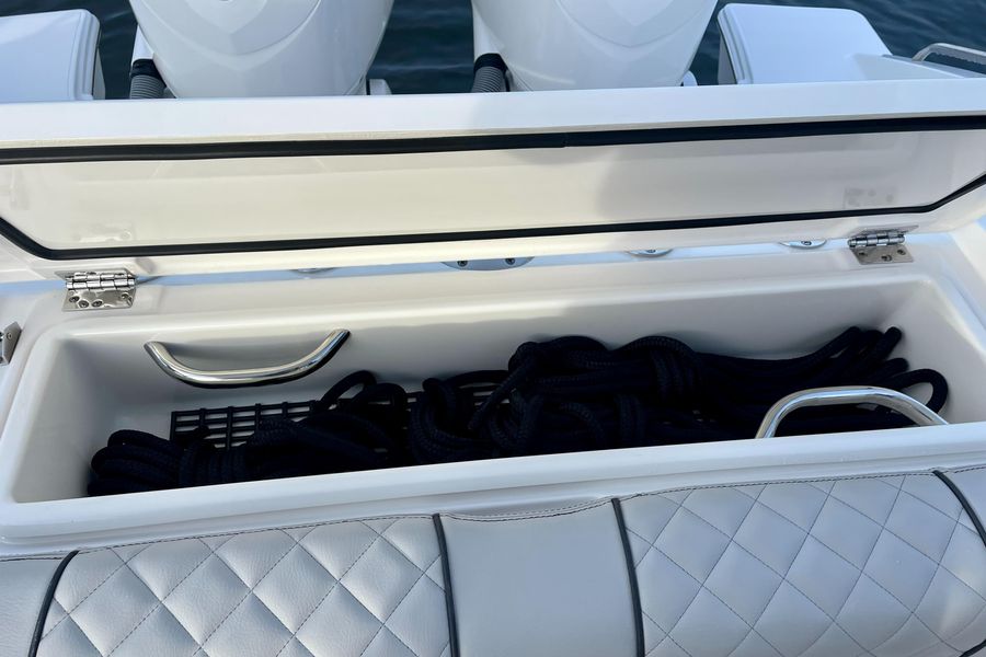 2022 Pursuit S 288 Sport