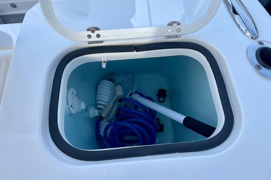 2022 Pursuit S 288 Sport