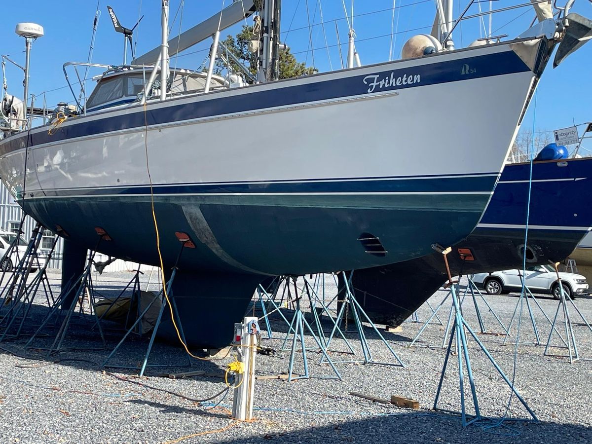 2009 Hallberg-Rassy 54 