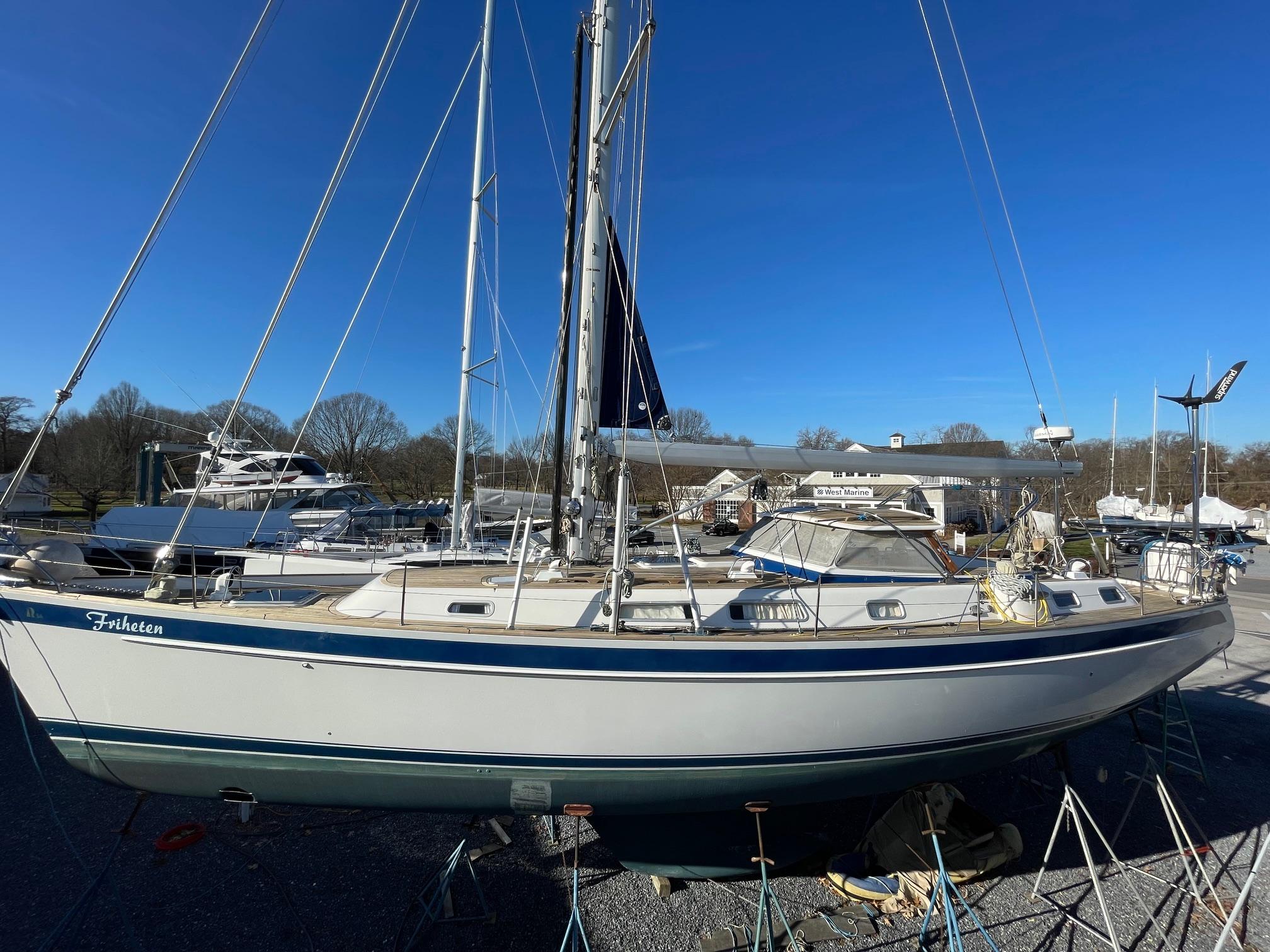 Best example of Hallberg-Rassy 42F MKII currently on the market! 
