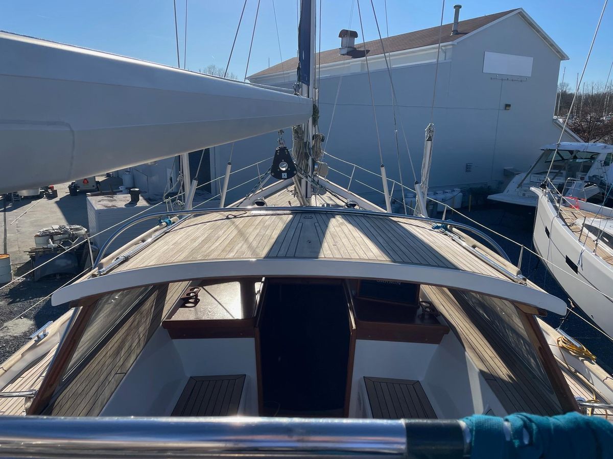 2009 Hallberg-Rassy 54 