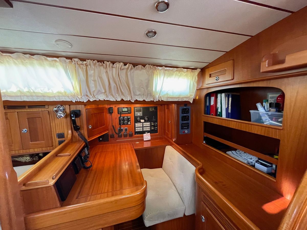 2009 Hallberg-Rassy 54 