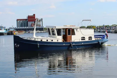 1916 Motor Yacht Ex Sleepboot
