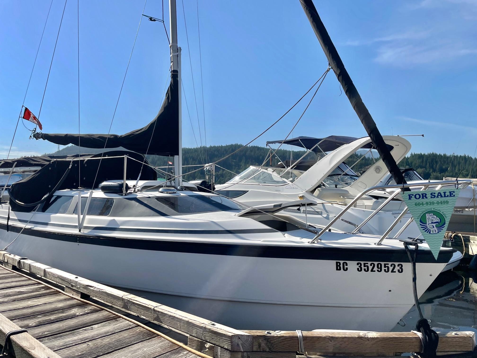 1998 MacGregor 26X Powersailer Motorsailer for sale YachtWorld