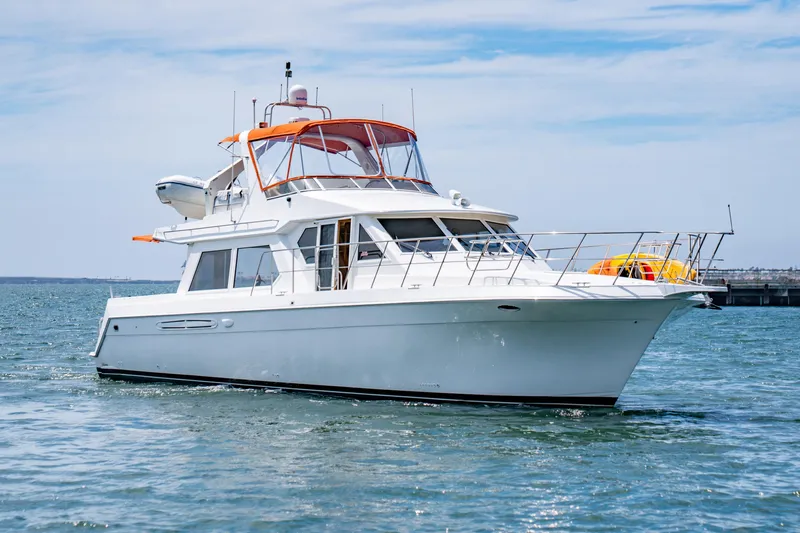Altitude Adjustment Yacht Photos Pics Navigator 5300 Classic yacht from 2000 cruising on open water.