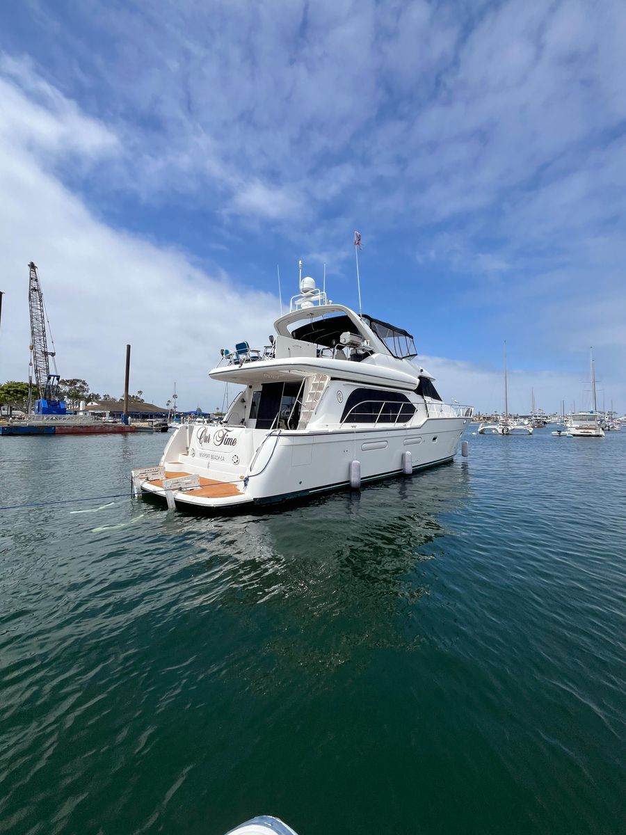 2001 Bayliner 57 