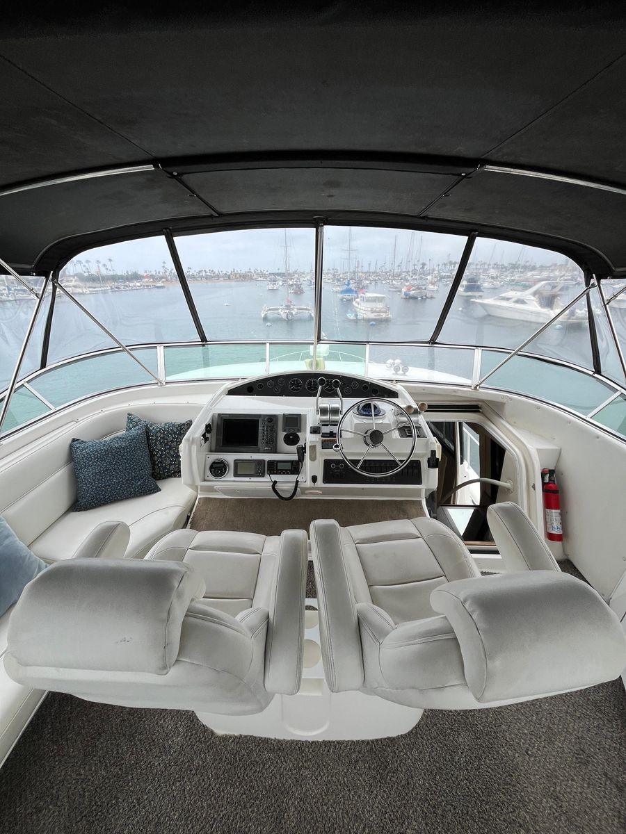2001 Bayliner 57 