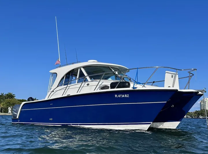 Sassy Cat Yacht Photos Pics 