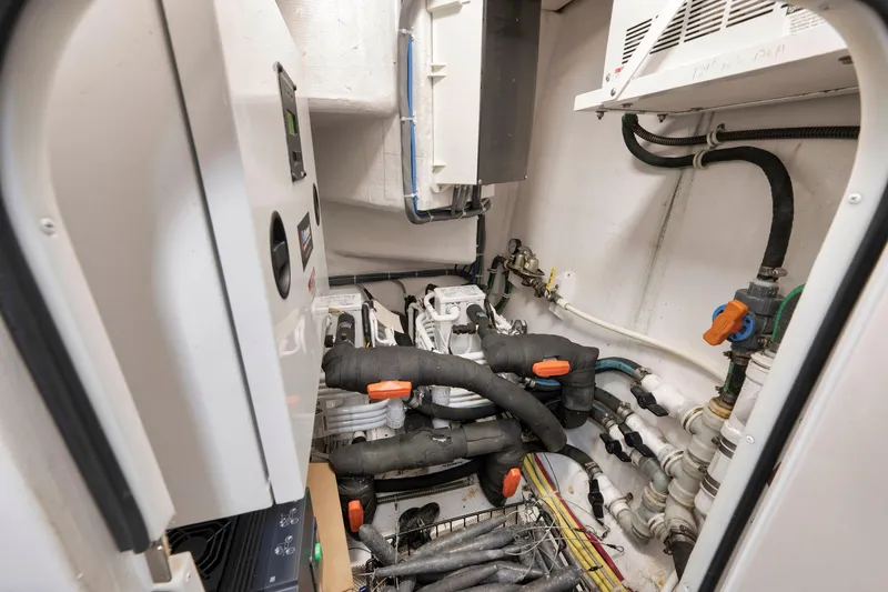 Life Is Good Yacht Photos Pics 