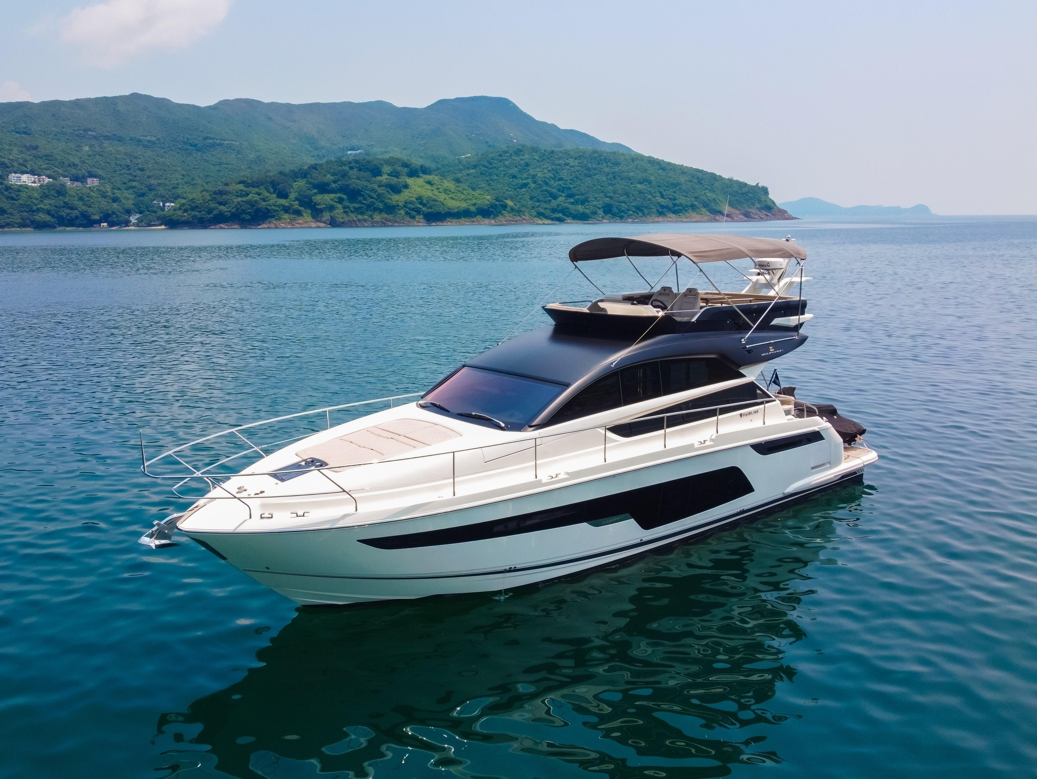 Used 2022 Fairline Squadron 50 | YachtFocus