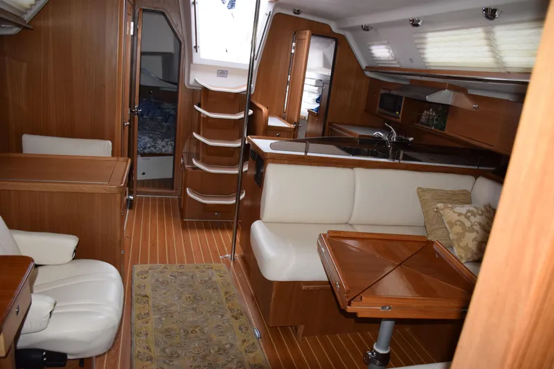 Catalina 445 In Stock Yacht Photos Pics Salon View Aft