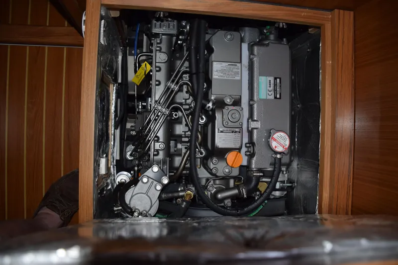 Jehm Of The Sea Yacht Photos Pics 54hp Yanmar Diesel