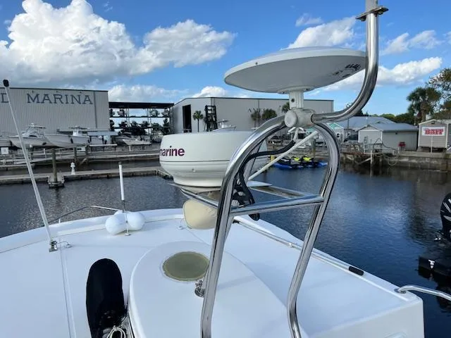 Wabisabi Yacht Photos Pics IMG_0761.jpg  Radar Arch