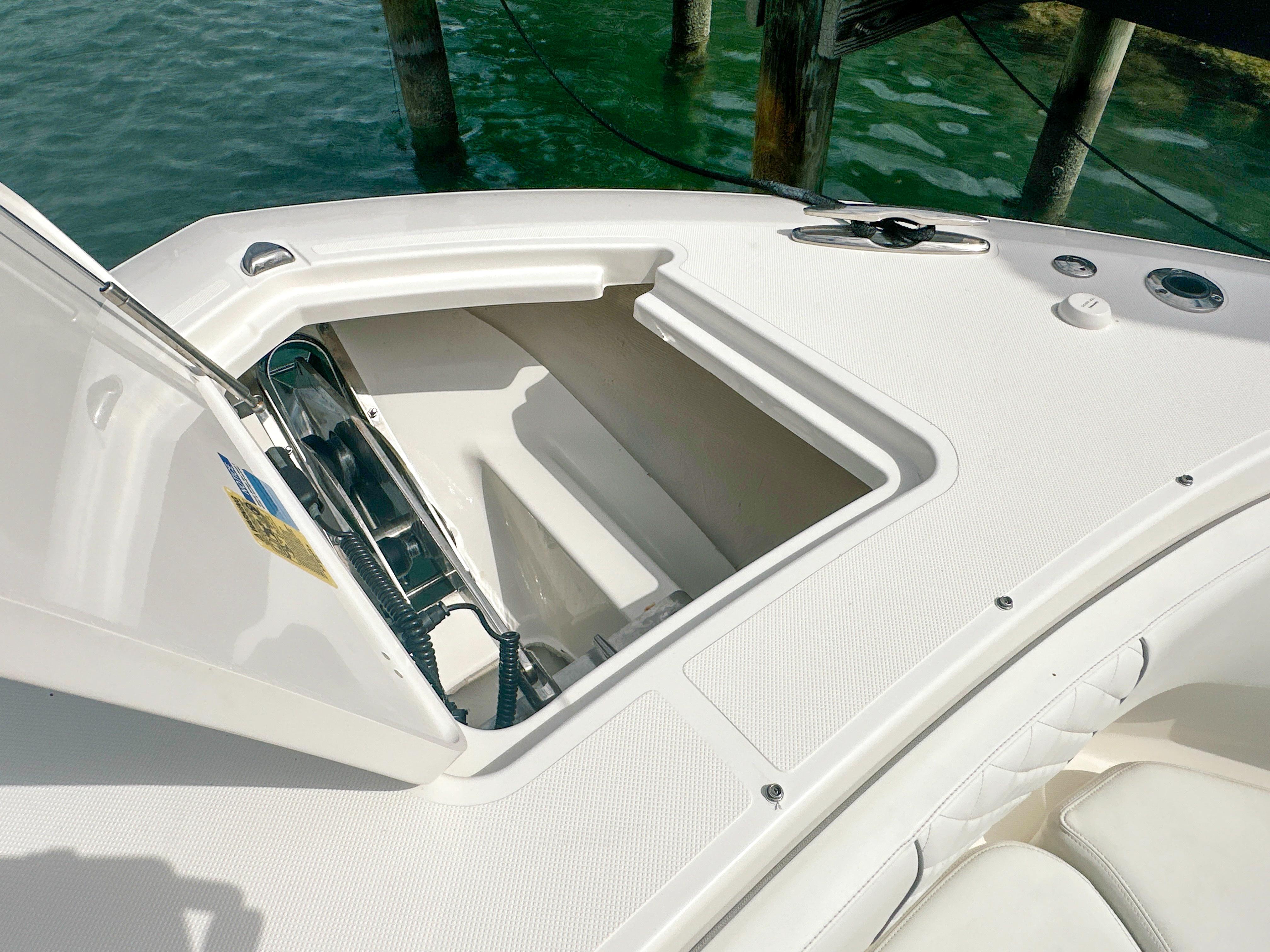 Boat Rod Holders & Cap Recessed White x 2 Units 30 Degree