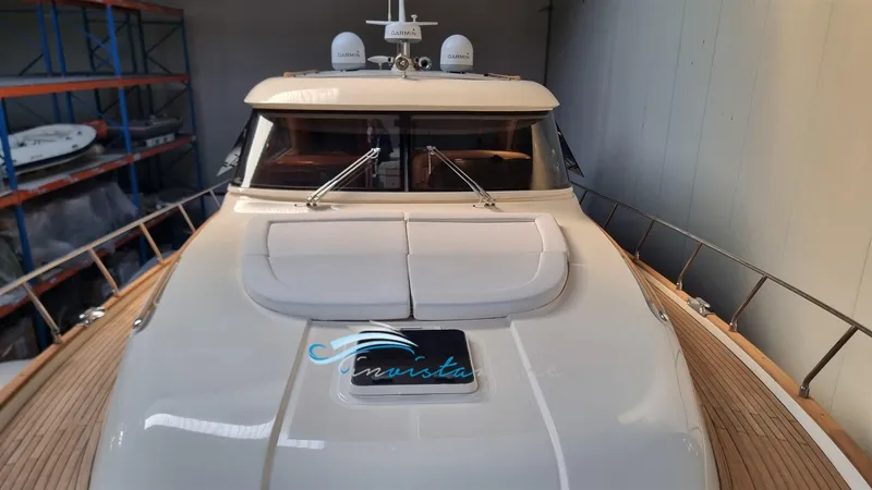  Yacht Photos Pics Dolphin 51 vista prua