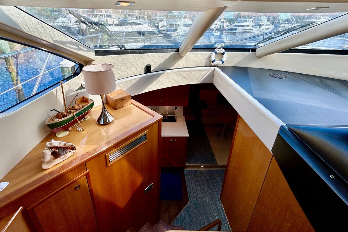 2010 Sunseeker 64 