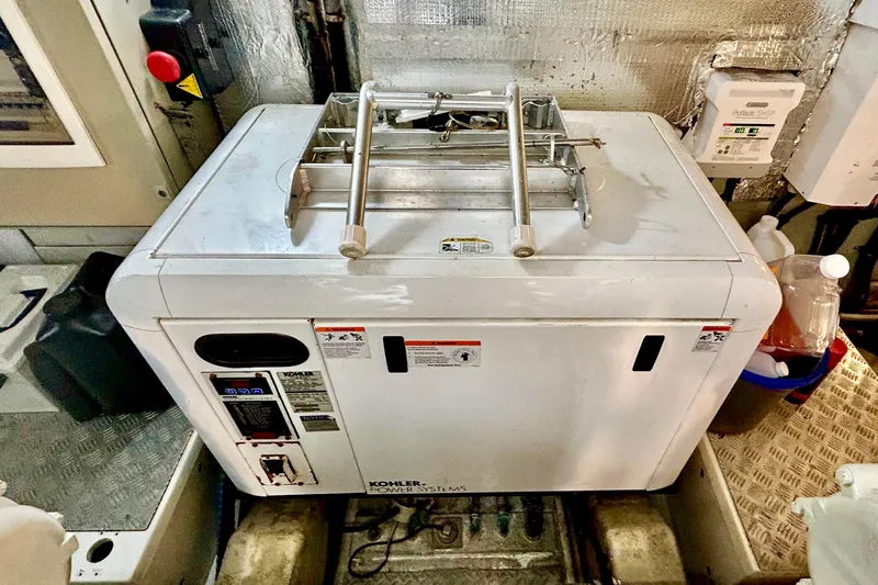 Casa Sul Mare Yacht Photos Pics Kohler power system in 2010 Sunseeker Predator 64 yacht engine room.