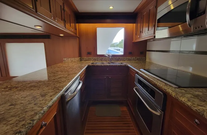 Tasman Yacht Photos Pics 