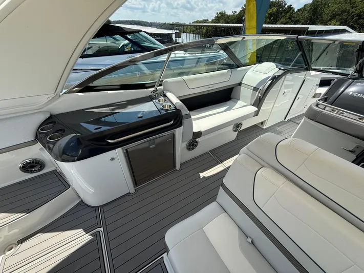  Yacht Photos Pics 2023 Formula 350 Crossover Bowrider I/O interior with sleek seating and modern amenities.