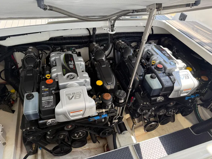  Yacht Photos Pics Twin V8 engines in a 2023 Formula 350 Crossover Bowrider I/O boat.