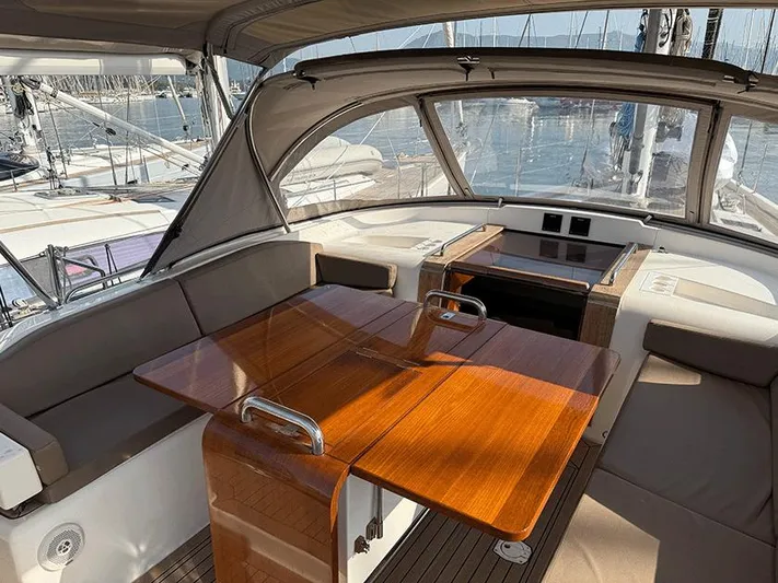 Tashatoo III Yacht Photos Pics Gunfleet 58 2013