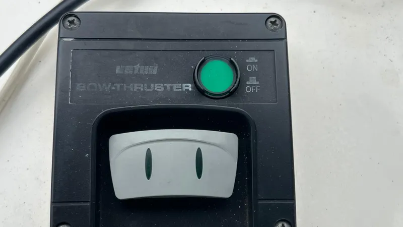  Yacht Photos Pics Bow thruster control panel on a 1999 Bayliner 3988 Motoryacht.