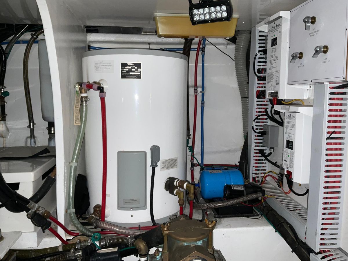 2007 Ocean Alexander 54 