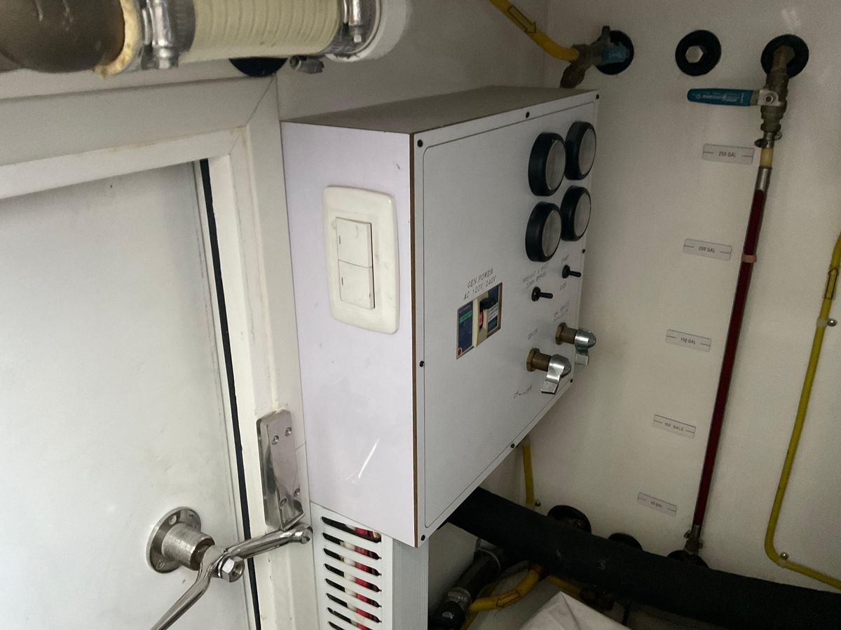 2007 Ocean Alexander 54 