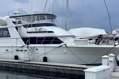 Hatteras 52 Motor Yacht