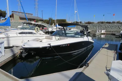 Sea Ray 270 SLX