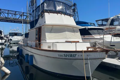 Californian Tri-Cabin Trawler