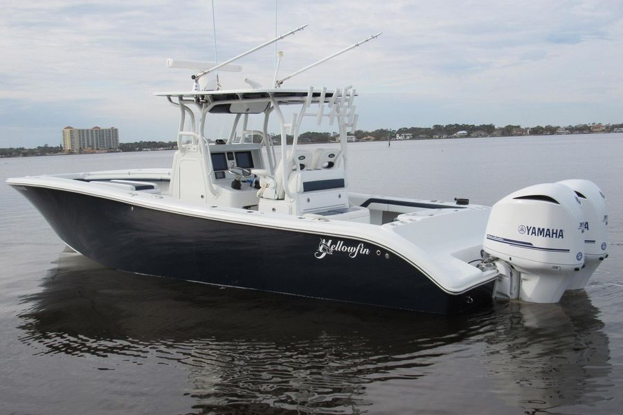 2015 Yellowfin 32 Offshore