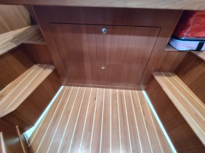 Singularity Yacht Photos Pics 