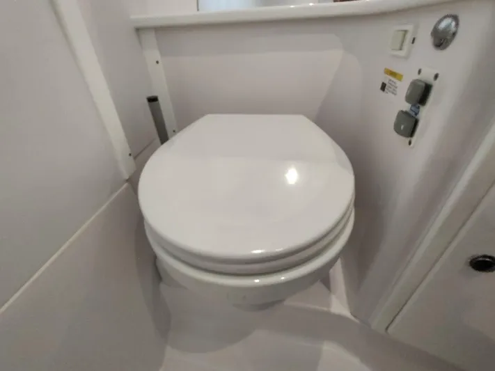 Singularity Yacht Photos Pics 