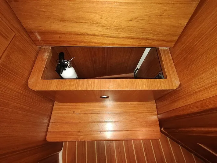 Singularity Yacht Photos Pics 