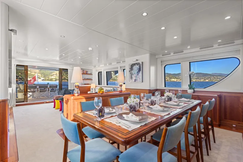 Archipelago Yacht Photos Pics Luxurious dining area on a 2005 Moonen Displacement Yacht with ocean views.