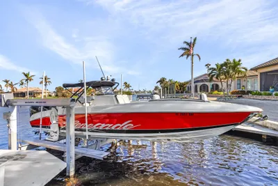 Renegade 33' Open