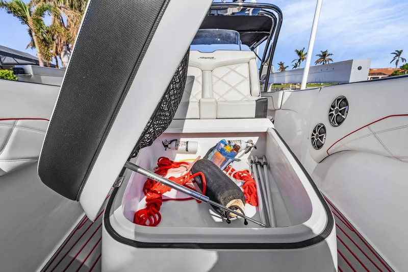 Renegade Yacht Photos Pics 