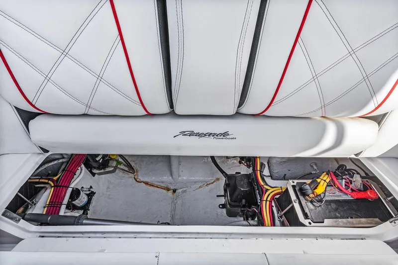 Renegade Yacht Photos Pics 