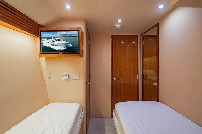 Into The Blue Yacht Photos Pics 