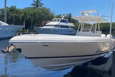 Intrepid 370 Open