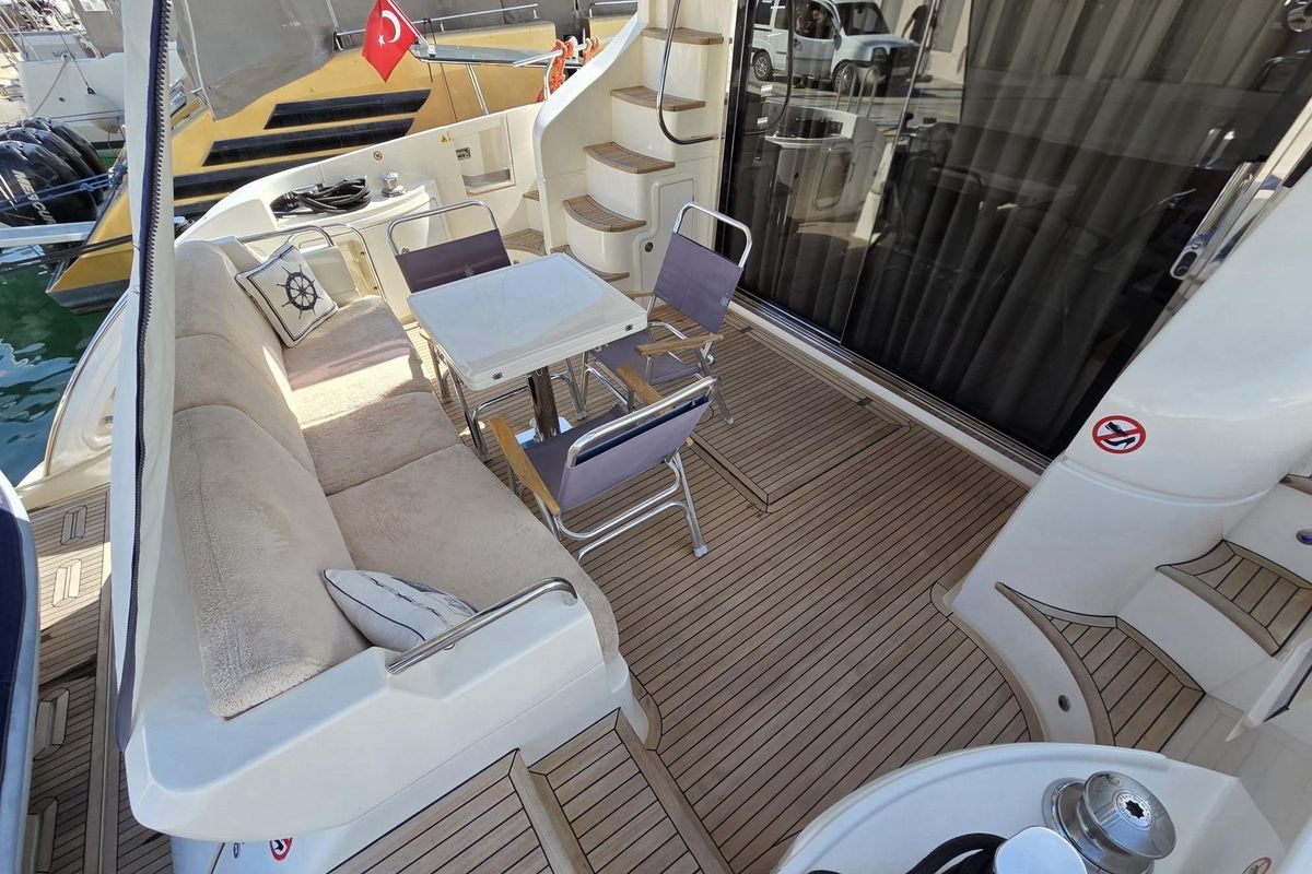 2012 Azimut 60 