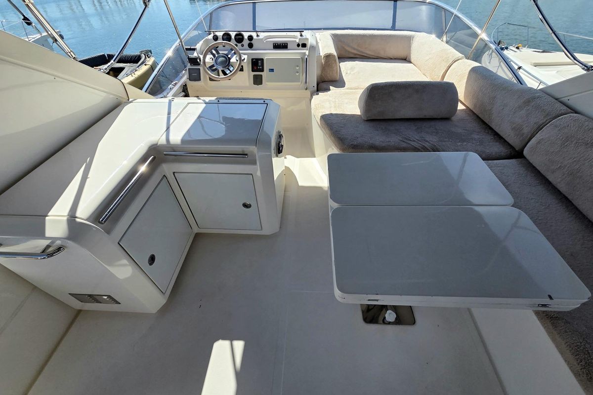 2012 Azimut 60 