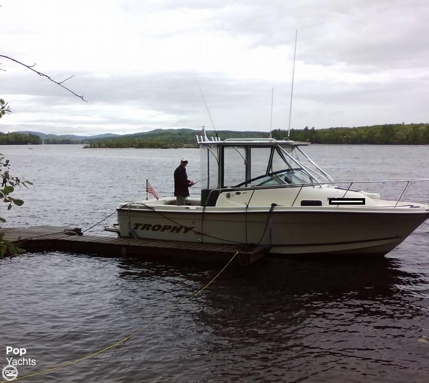 2003 Trophy Pro 2352 Walkaround