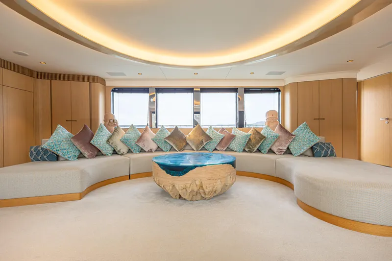 Grand Cru Yacht Photos Pics 