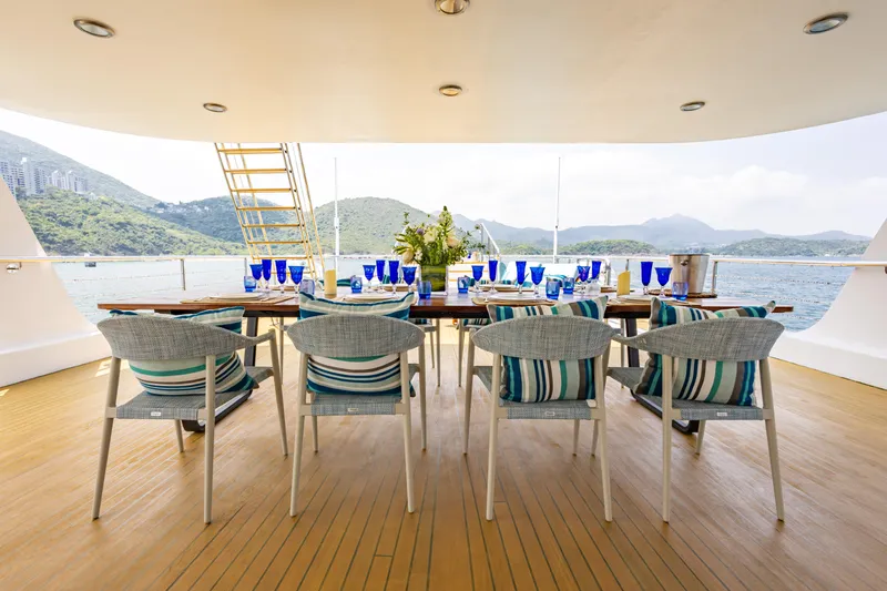 Grand Cru Yacht Photos Pics 