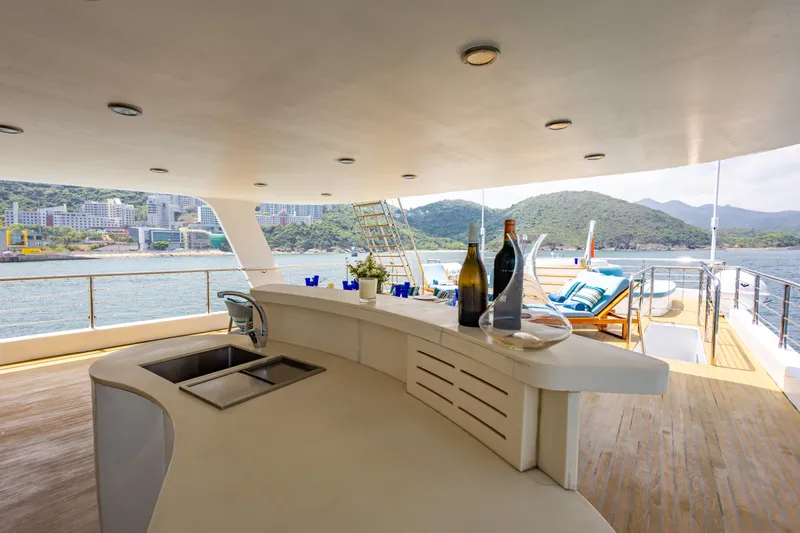 Grand Cru Yacht Photos Pics 