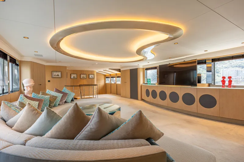 Grand Cru Yacht Photos Pics 