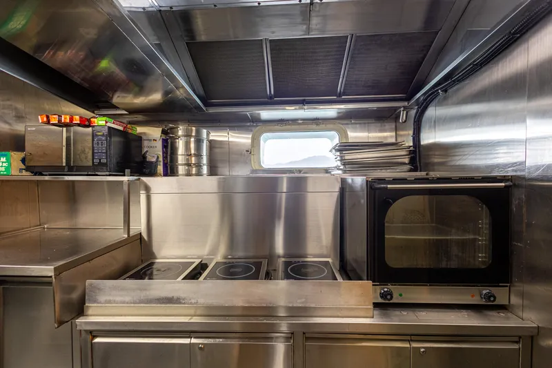 Grand Cru Yacht Photos Pics 