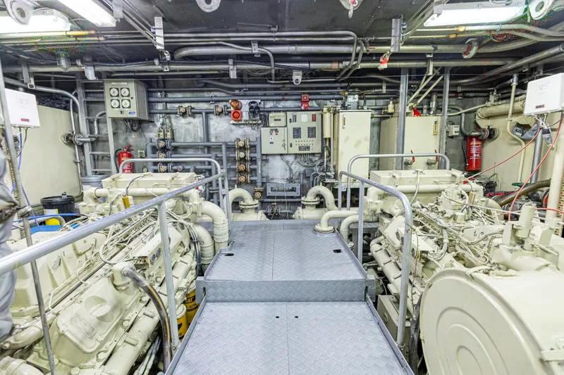 Grand Cru Yacht Photos Pics 